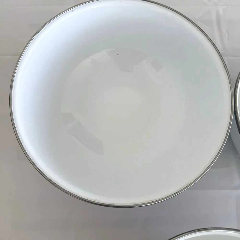 Vtg GMI Enamel Nesting Bowls Floral Iris Metal Mixing Floral White Set of 3